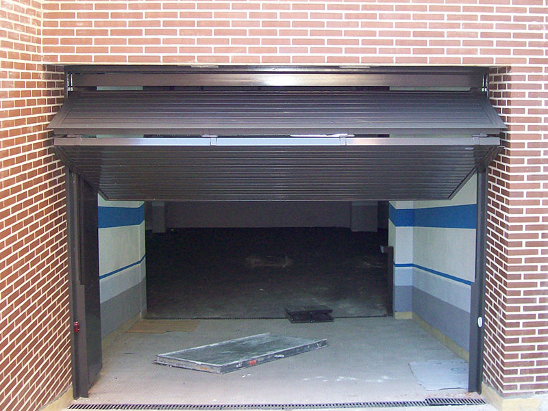 Puertas de garajes basculantes o levadizas